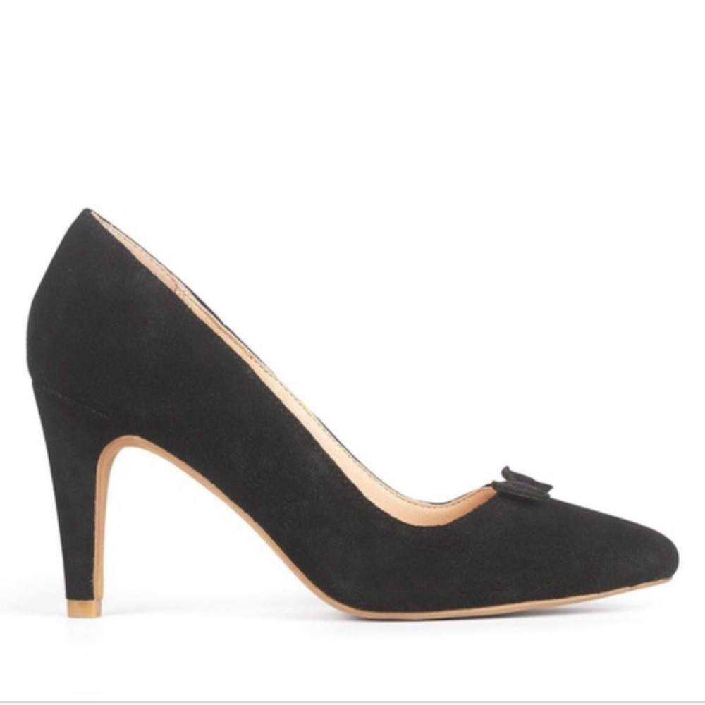 Bundle 3 for $30 marais USA Black Suede Bow Heel 8.5
